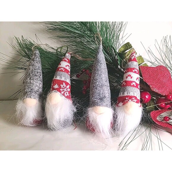 NWT Lot of 4 Vdealen Holiday Christmas Ornament Gnome Plush Red Gray White 6" - Picture 1 of 7